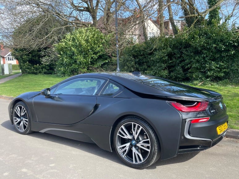 1.5 i8 Coupe Protonic Frozen Black Edition