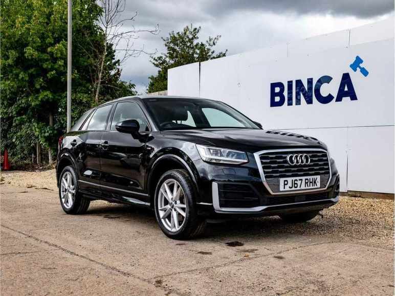 AUDI Q2