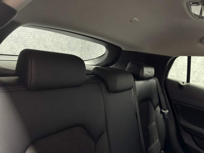 2.2d Premium InTouch DCT AWD Euro 6 (s/s) 5dr