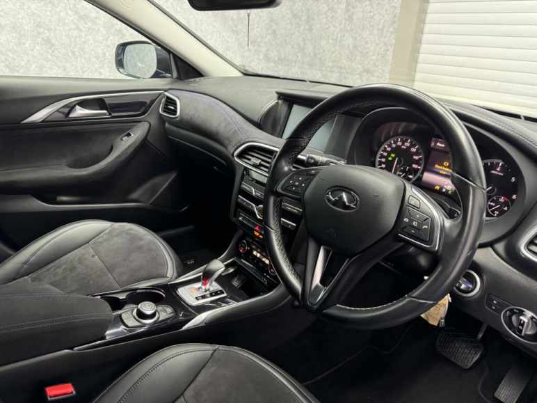 2.2d Premium InTouch DCT AWD Euro 6 (s/s) 5dr