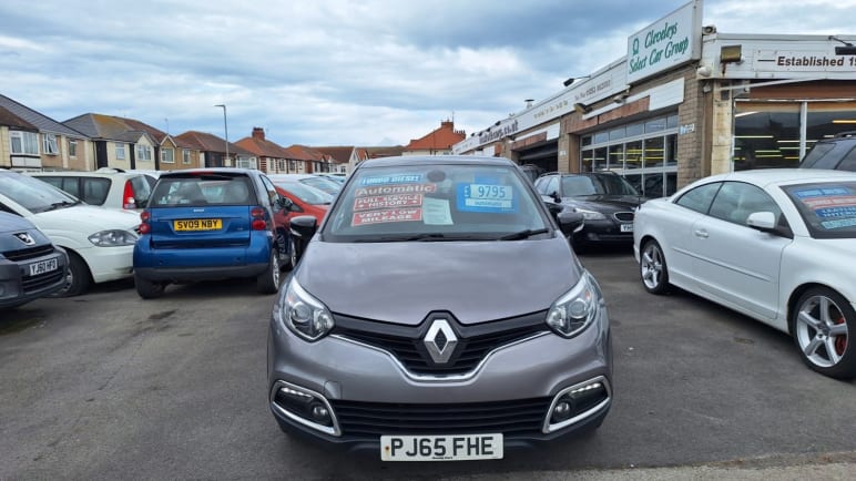 RENAULT CAPTUR
