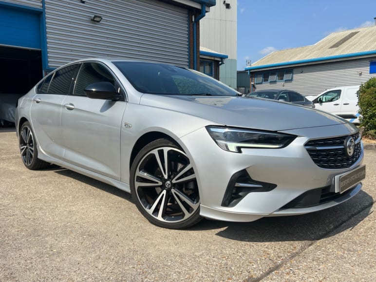 2.0 Turbo 200 SRi VX-Line Nav 5dr Auto