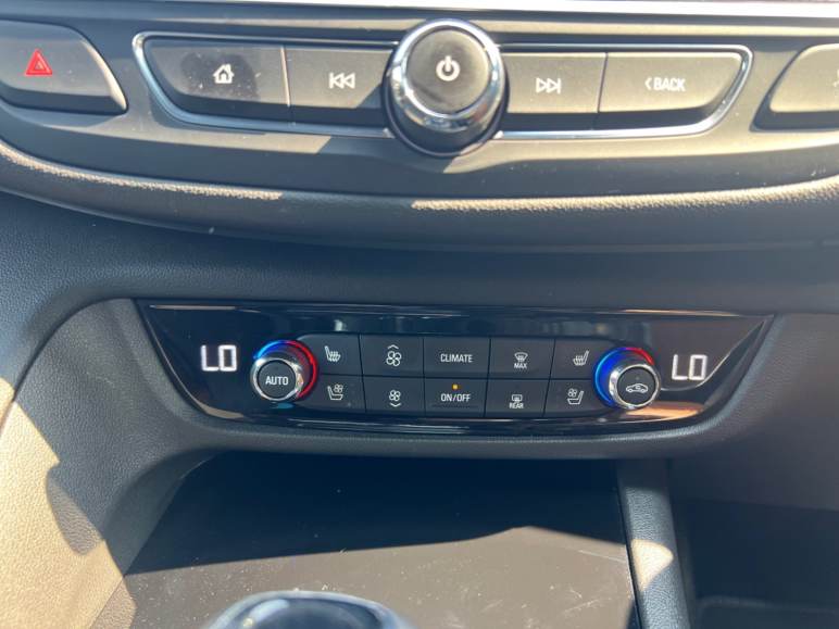 2.0 Turbo 200 SRi VX-Line Nav 5dr Auto