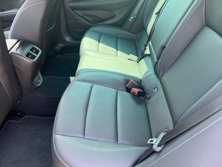 2.0 Turbo 200 SRi VX-Line Nav 5dr Auto