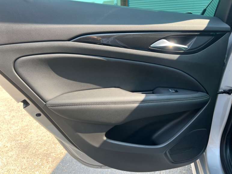 2.0 Turbo 200 SRi VX-Line Nav 5dr Auto