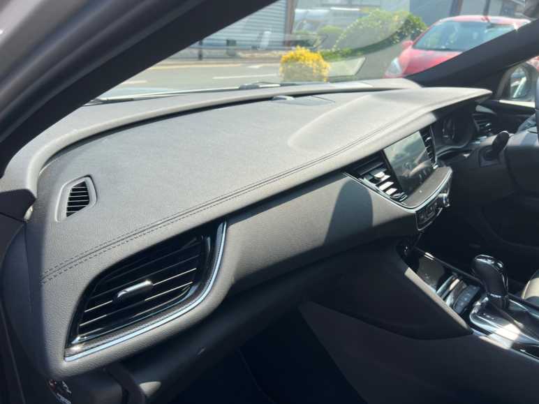 2.0 Turbo 200 SRi VX-Line Nav 5dr Auto