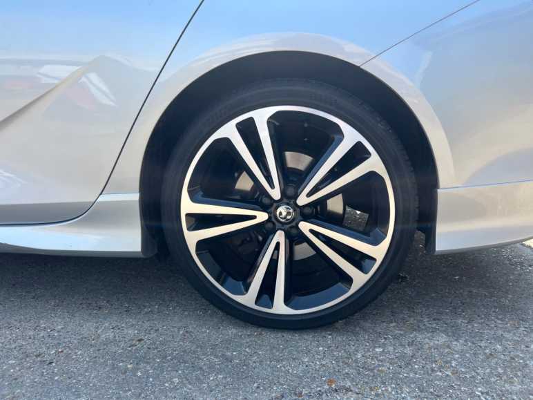 2.0 Turbo 200 SRi VX-Line Nav 5dr Auto