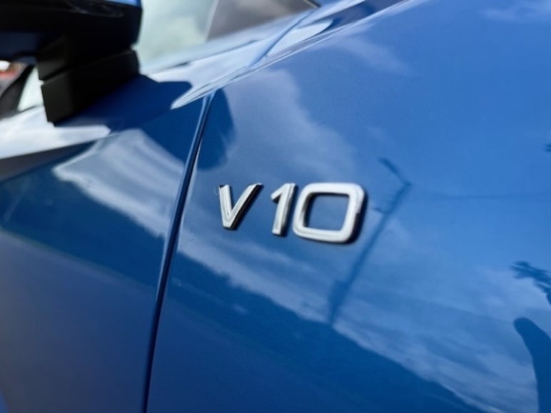 FSI V10 Performance