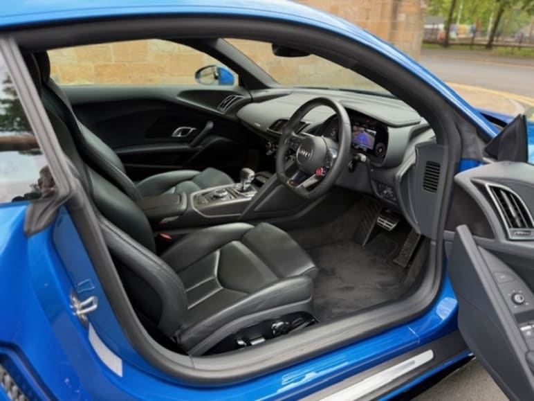 FSI V10 Performance