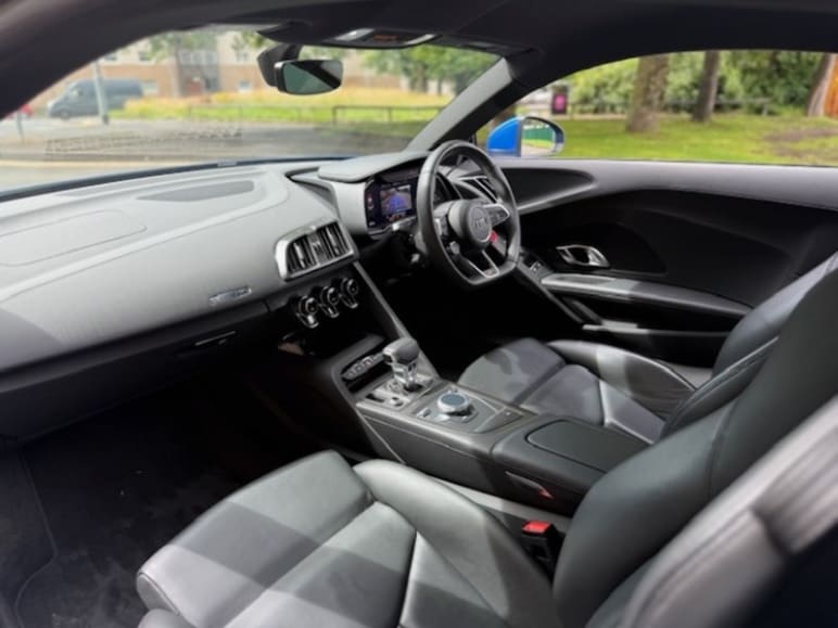 FSI V10 Performance