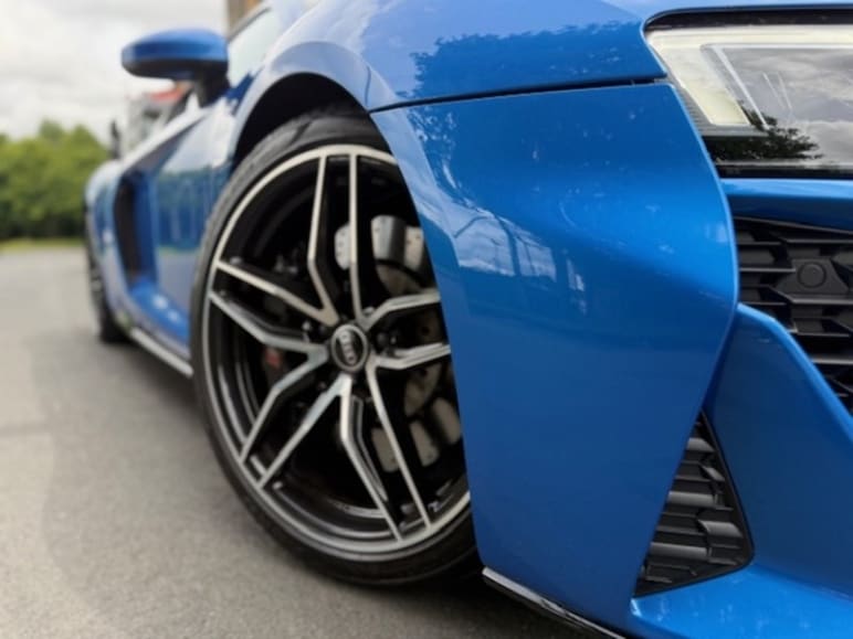 FSI V10 Performance