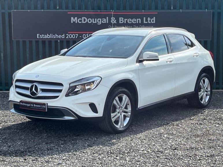 MERCEDES-BENZ GLA