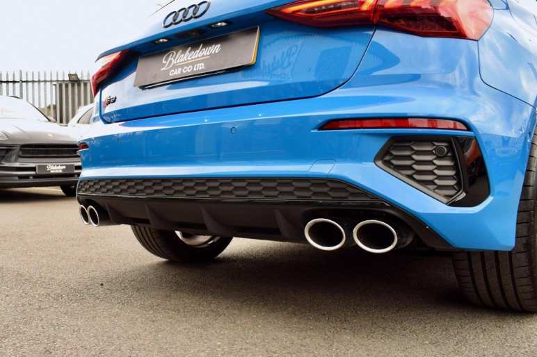 2.0 TFSI Black Edition Sportback S Tronic quattro Euro 6 (s/s) 5dr