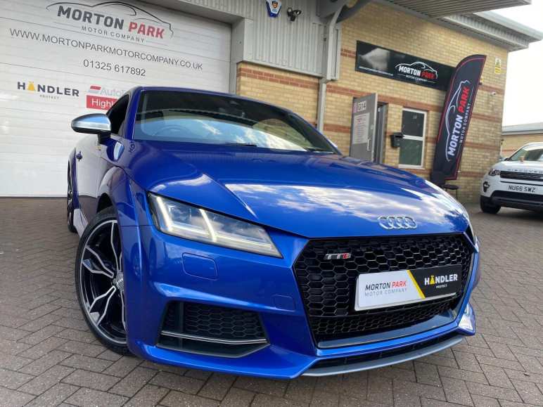 AUDI TT