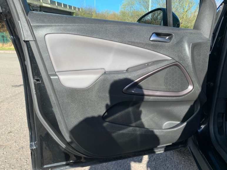 1.2 Turbo Elite Nav SUV 5dr Petrol Auto Euro 6 (s/