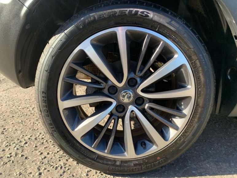 1.2 Turbo Elite Nav SUV 5dr Petrol Auto Euro 6 (s/
