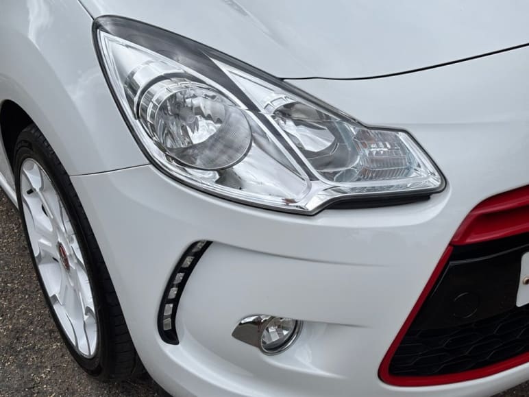 1.6 e-HDi Airdream DSport Red Hatchback 3dr Diesel