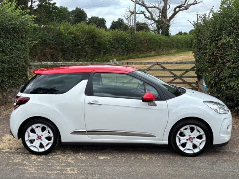 1.6 e-HDi Airdream DSport Red Hatchback 3dr Diesel