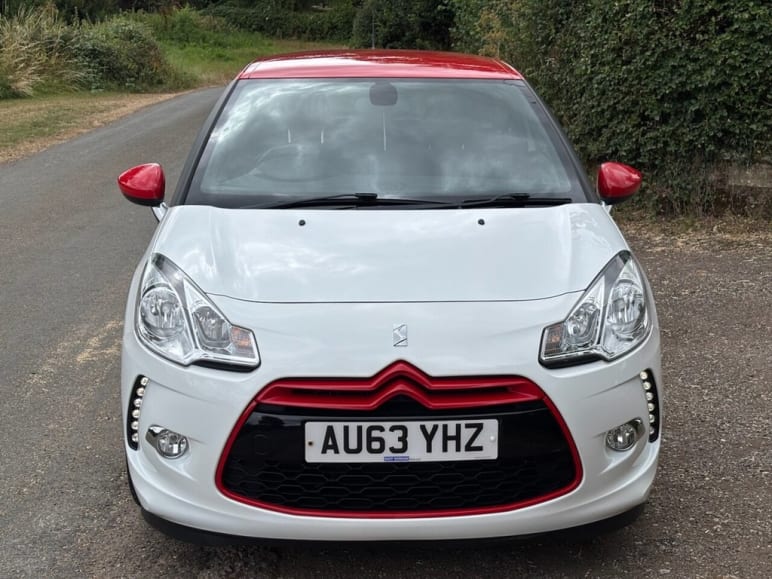 1.6 e-HDi Airdream DSport Red Hatchback 3dr Diesel