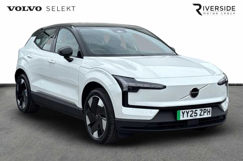 VOLVO EX30