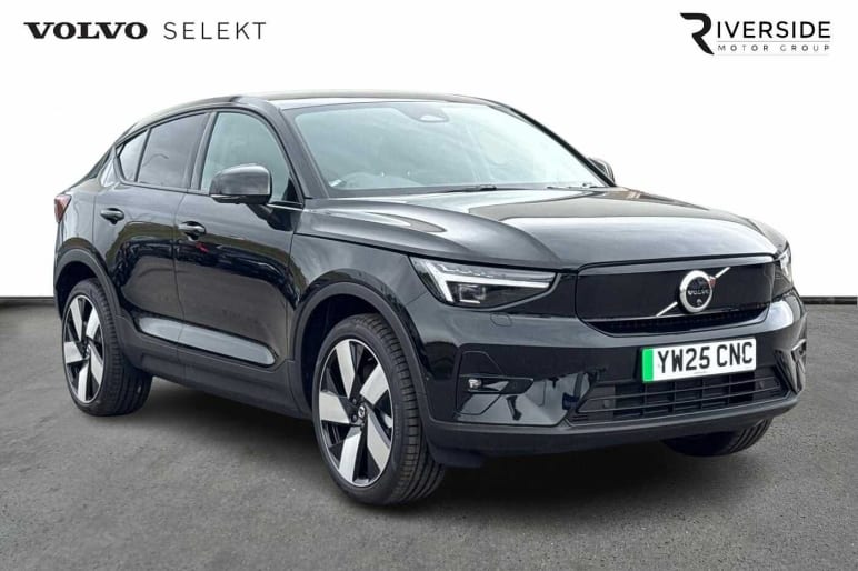 VOLVO EX40