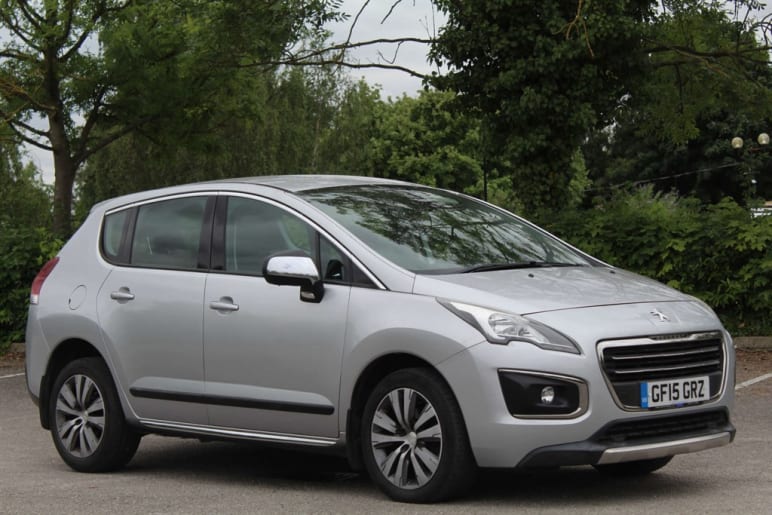 PEUGEOT 3008