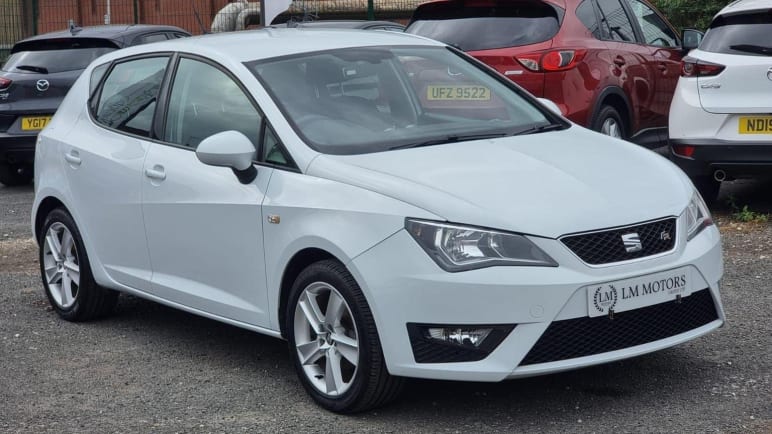 SEAT IBIZA