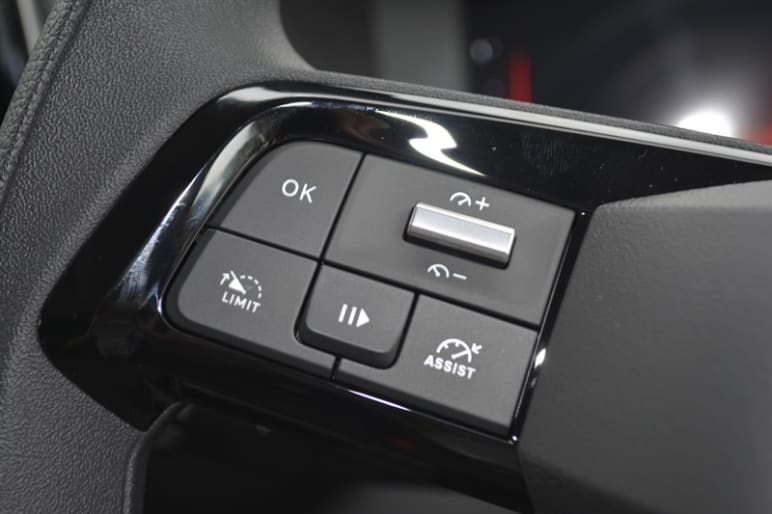 2.0 Turbo D 3100 Pro XL Panel Van 6dr Diesel Manual LWB H1 Euro 6 (145 ps)