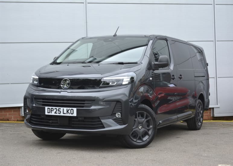 2.0 Turbo D 3100 Pro XL Panel Van 6dr Diesel Manual LWB H1 Euro 6 (145 ps)