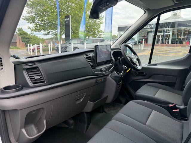 350 L4 H3 2.0 130 PS RWD A/C