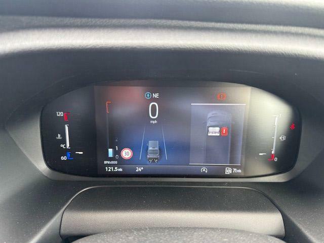 350 L4 H3 2.0 130 PS RWD A/C