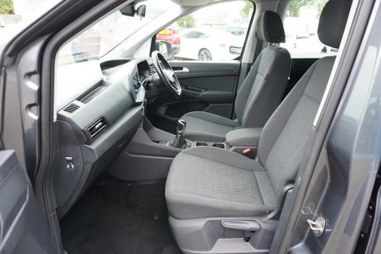 2.0 TDI Life Euro 6 (s/s) 5dr
