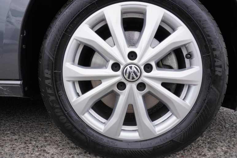 2.0 TDI Life Euro 6 (s/s) 5dr
