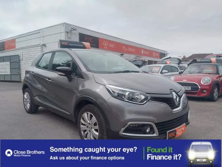 RENAULT CAPTUR
