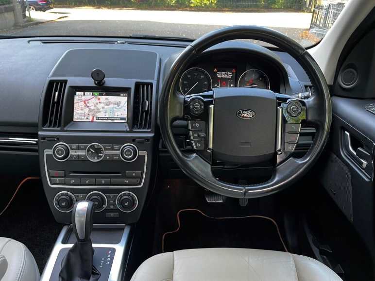 2.2 SD4 Metropolis CommandShift 4WD Euro 5 5dr