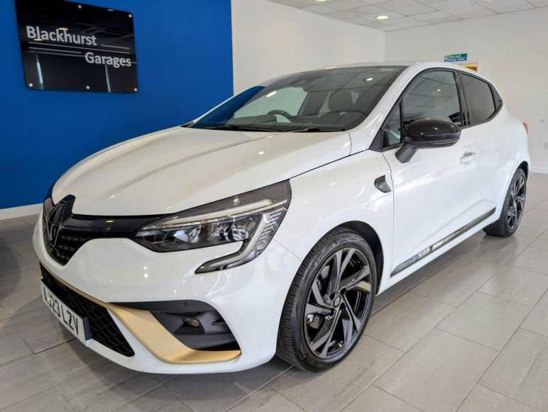 RENAULT CLIO