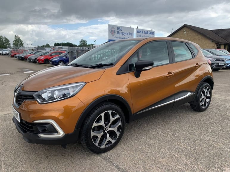RENAULT CAPTUR