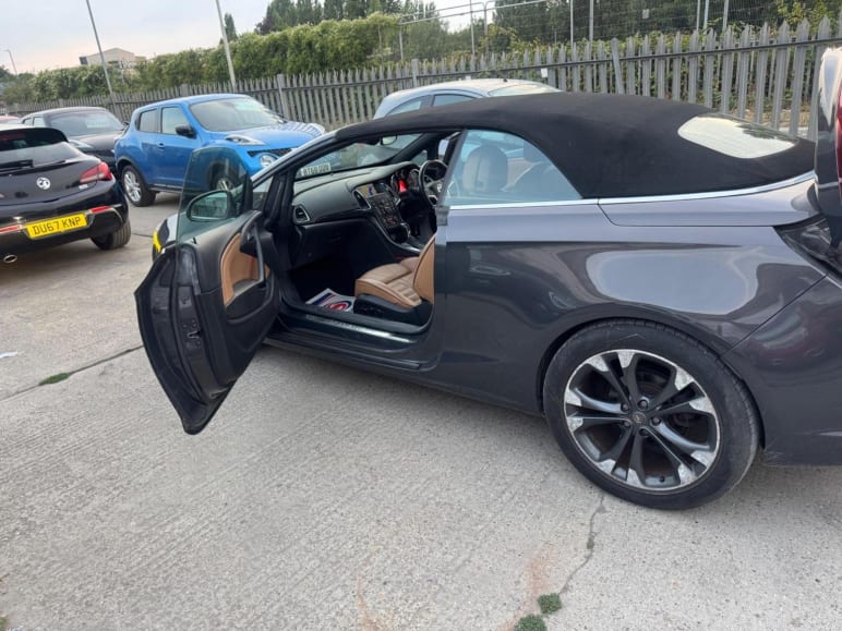 2.0 CDTi Elite Auto Euro 5 2dr