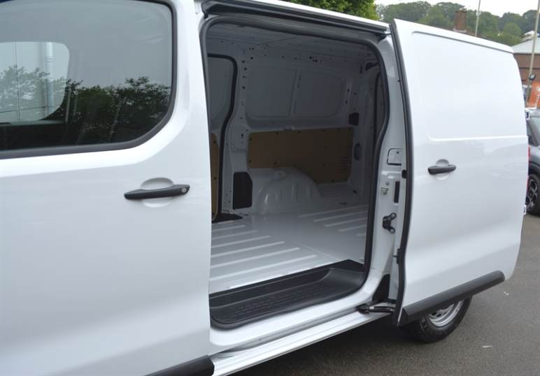 2.0 Turbo D 3100 Prime XL Panel Van 6dr Diesel Manual LWB H1 Euro 6 (145 ps)