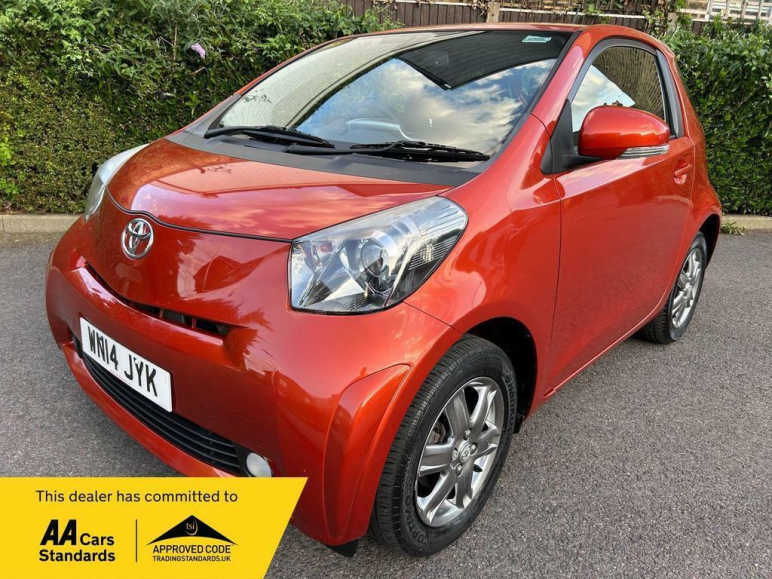 TOYOTA IQ