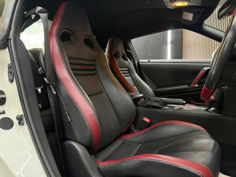 3.8 V6 Recaro Auto 4wd Euro 6 2dr