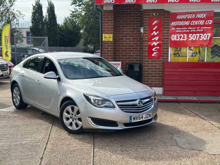 VAUXHALL INSIGNIA