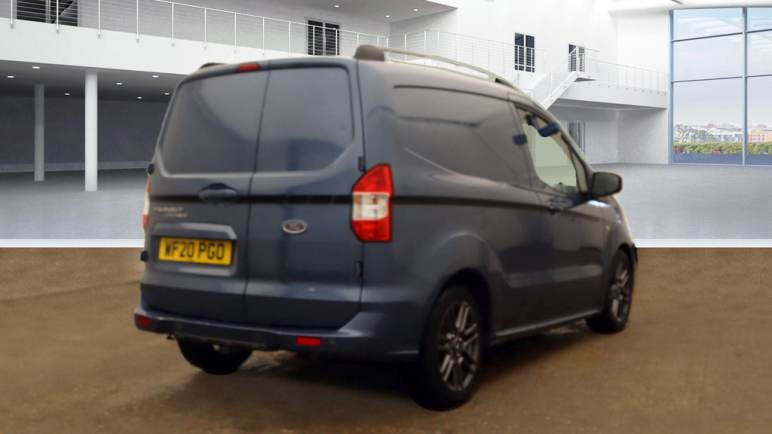 Ford Transit Courier 2020