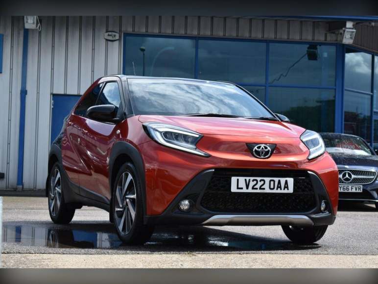 TOYOTA AYGO