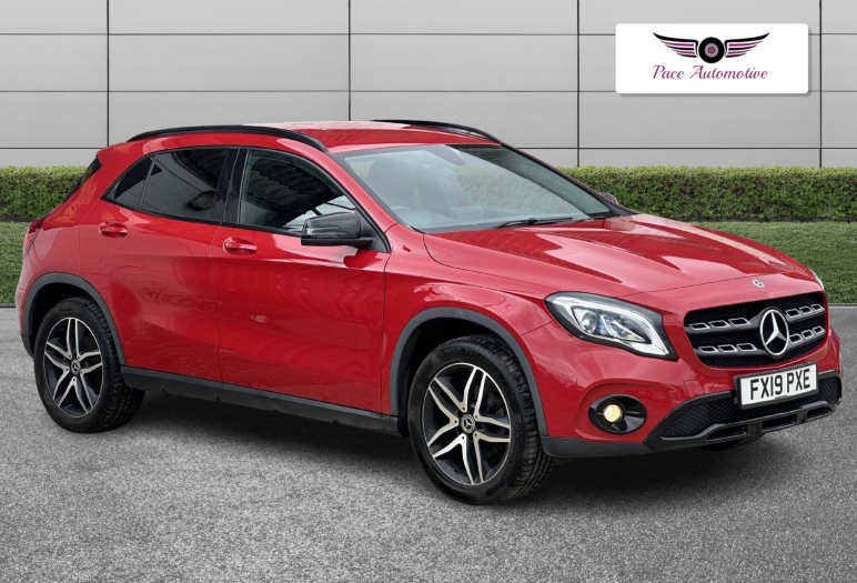 MERCEDES-BENZ GLA
