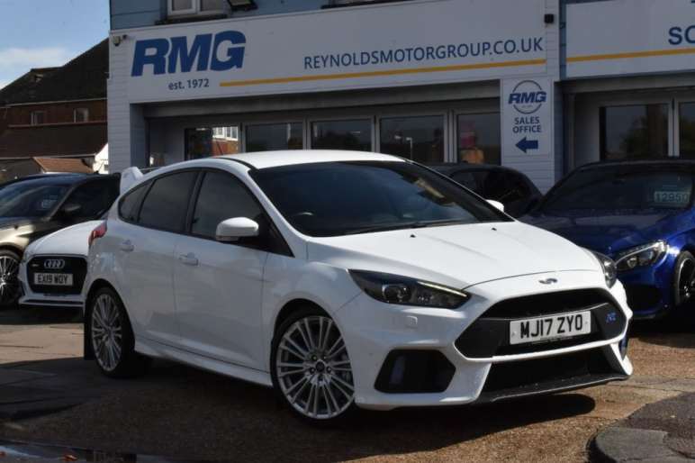 FORD FOCUS RS