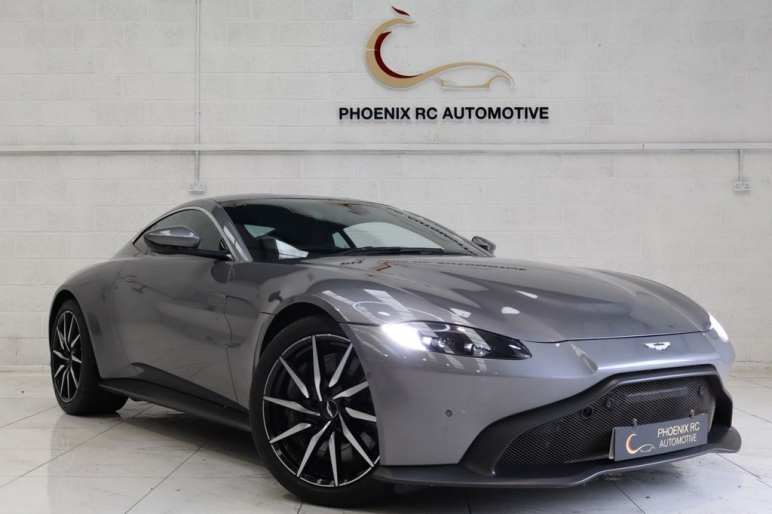 ASTON MARTIN VANTAGE
