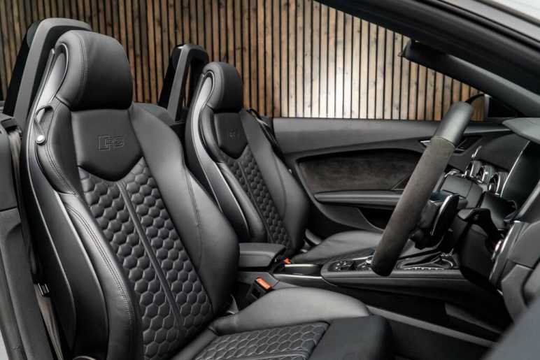 TT RS Sport Edition TFSI Quattro Semi-Auto