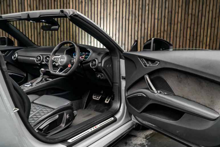TT RS Sport Edition TFSI Quattro Semi-Auto