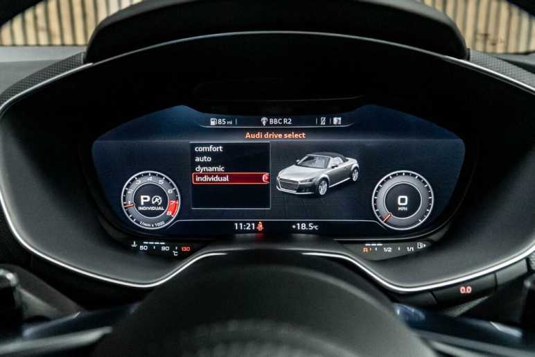 TT RS Sport Edition TFSI Quattro Semi-Auto